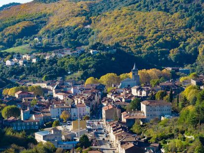 Vue aérienne de Saint-Pons-de-Thomières